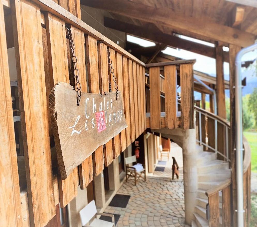 פרה-לופ Chalet Hotel Les Blancs מראה חיצוני תמונה